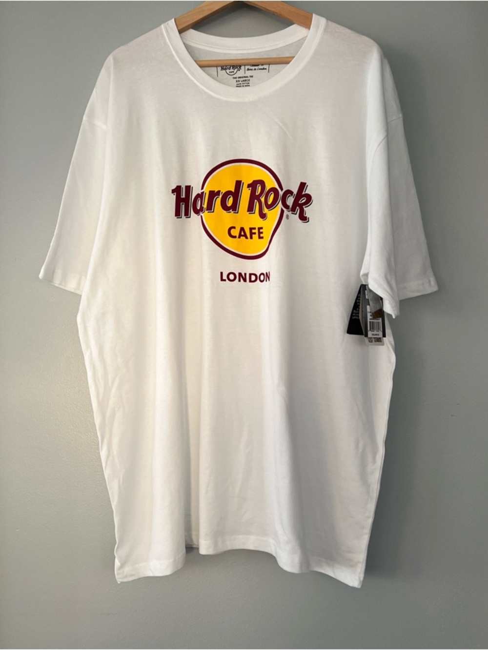 NWT Hard Rock Cafe London White Logo T-Shirt